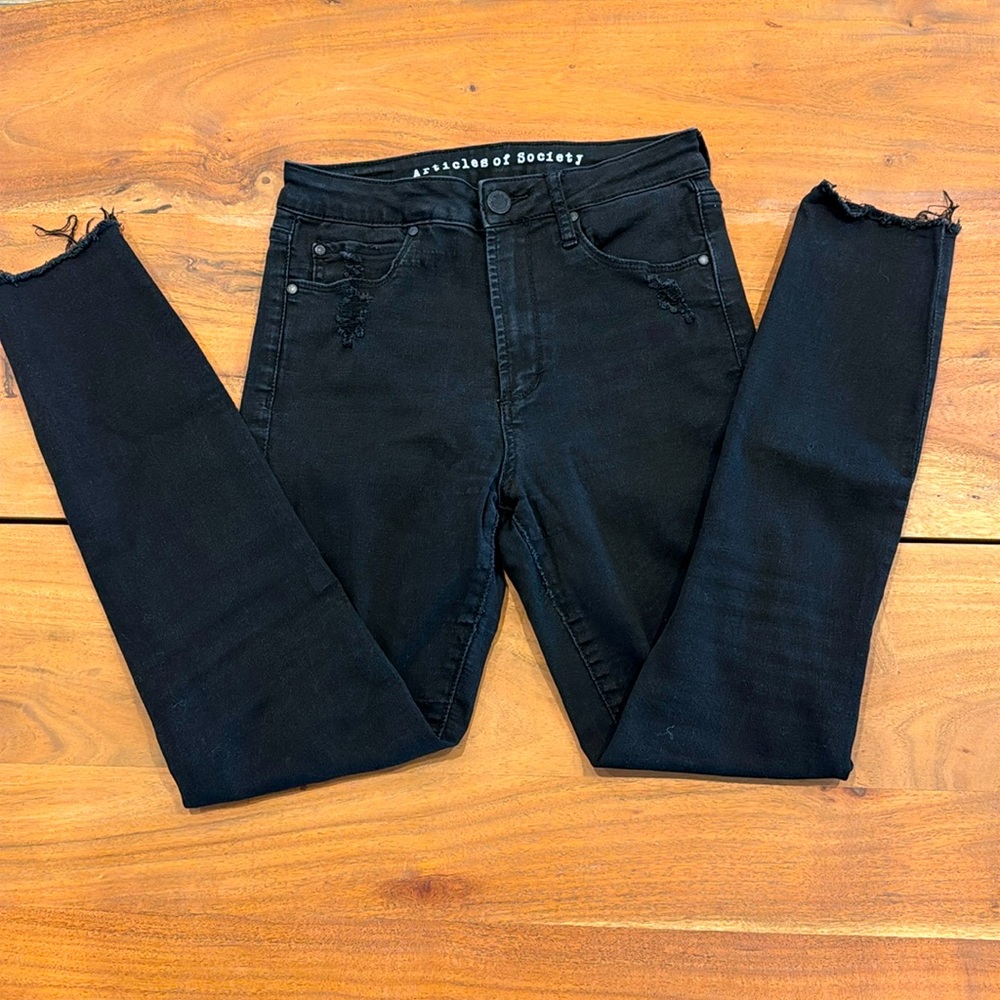 Articles of Society Black Skinny Jeans. Size 26.